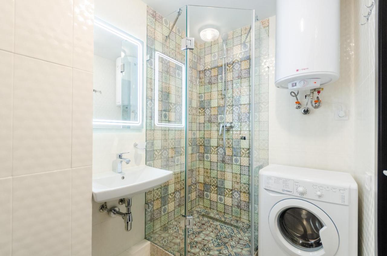 Artal Apartment On Obolonsky Avenue 31 كييف المظهر الخارجي الصورة